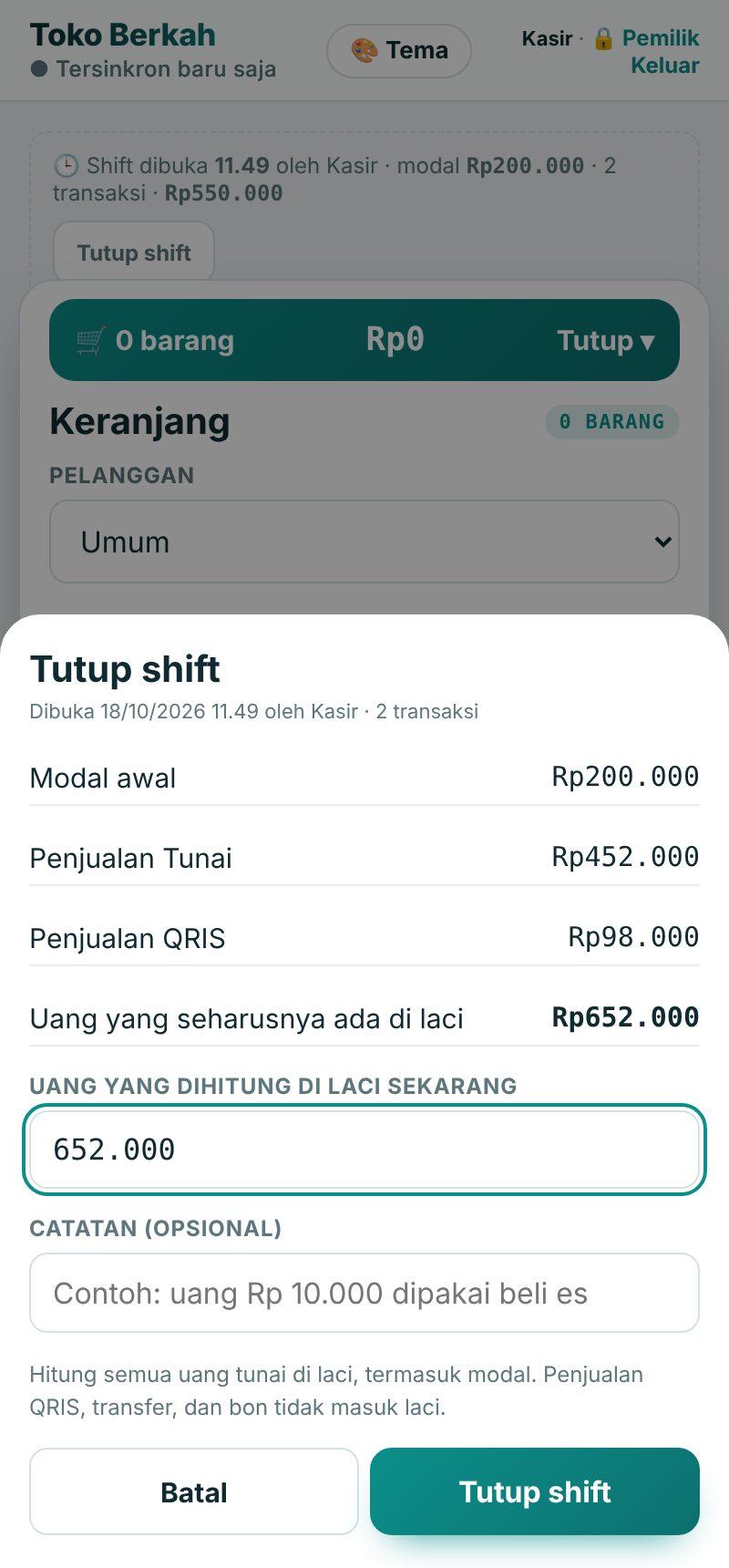Layar tutup shift: modal awal, penjualan tunai dan QRIS, uang seharusnya di laci
